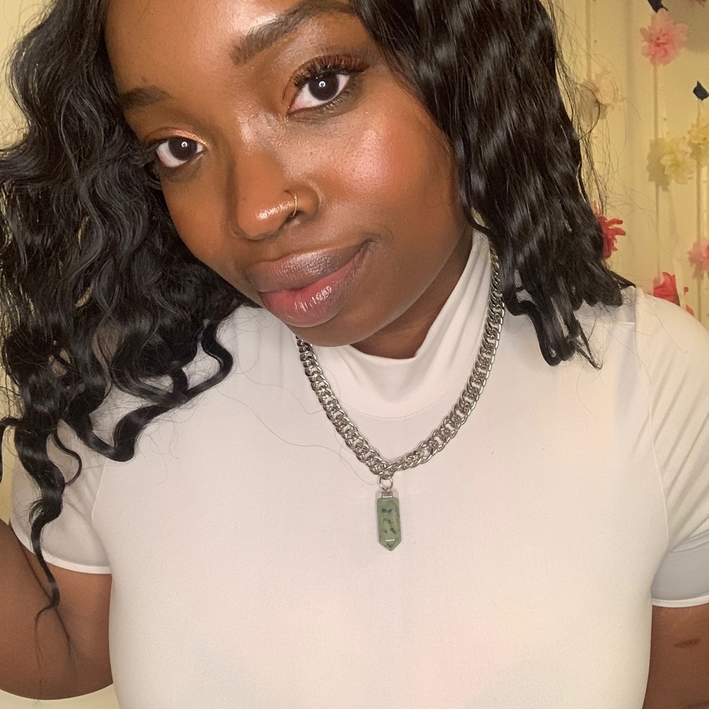 Meet your Posher, Courtney